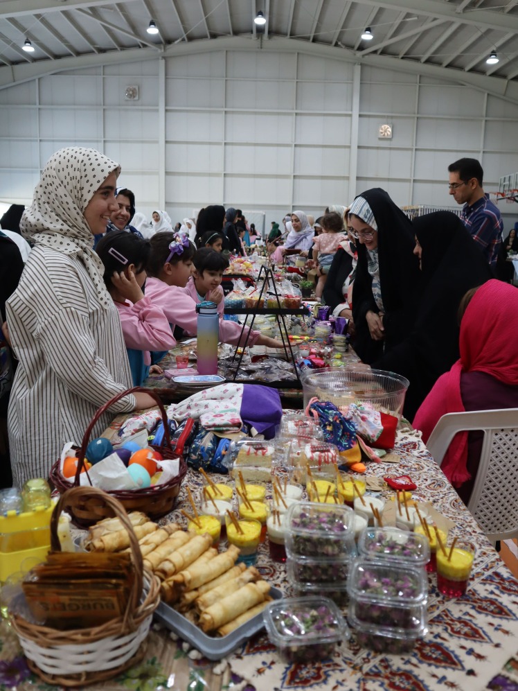 بازارچه دانش‌آموزی